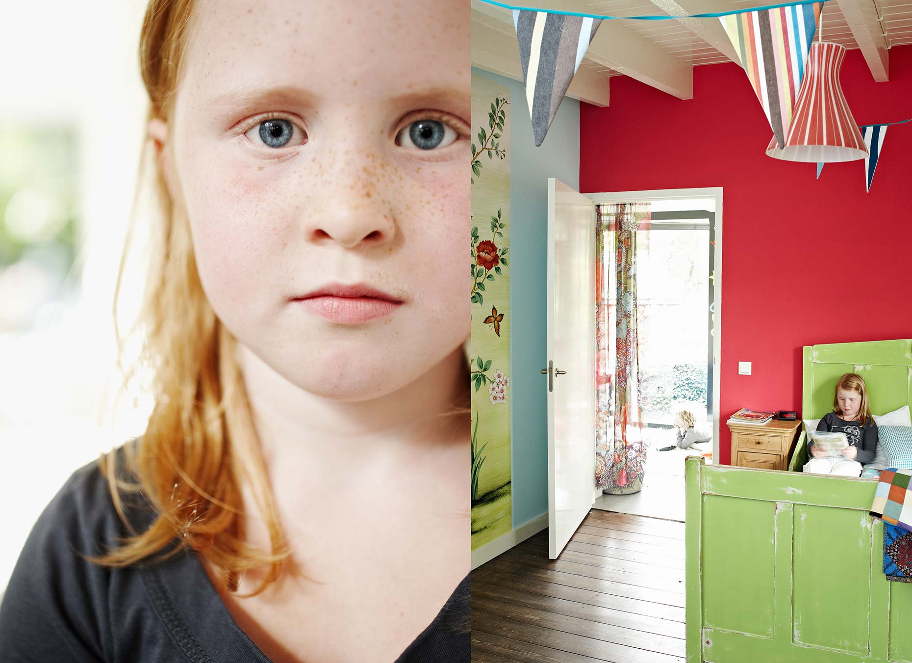 Portrait of a young redheaded girl in her bedroom, meisje met rood haar in slaapkamer